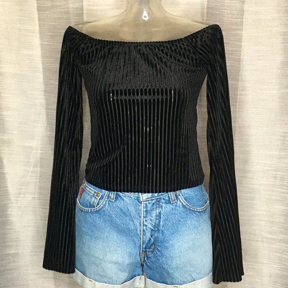L.A. Hearts Ribbed Off-Shoulder Bell Sleeve Top - Picture 1 of 5